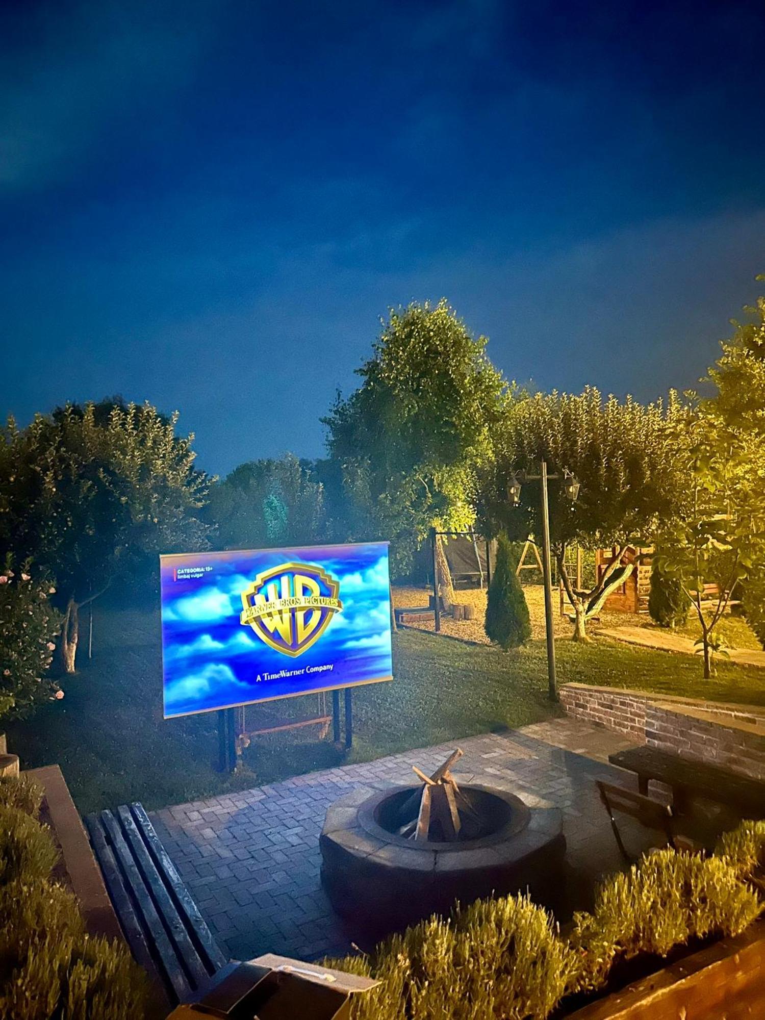Epic House Valea Avrigului Villa Bagian luar foto