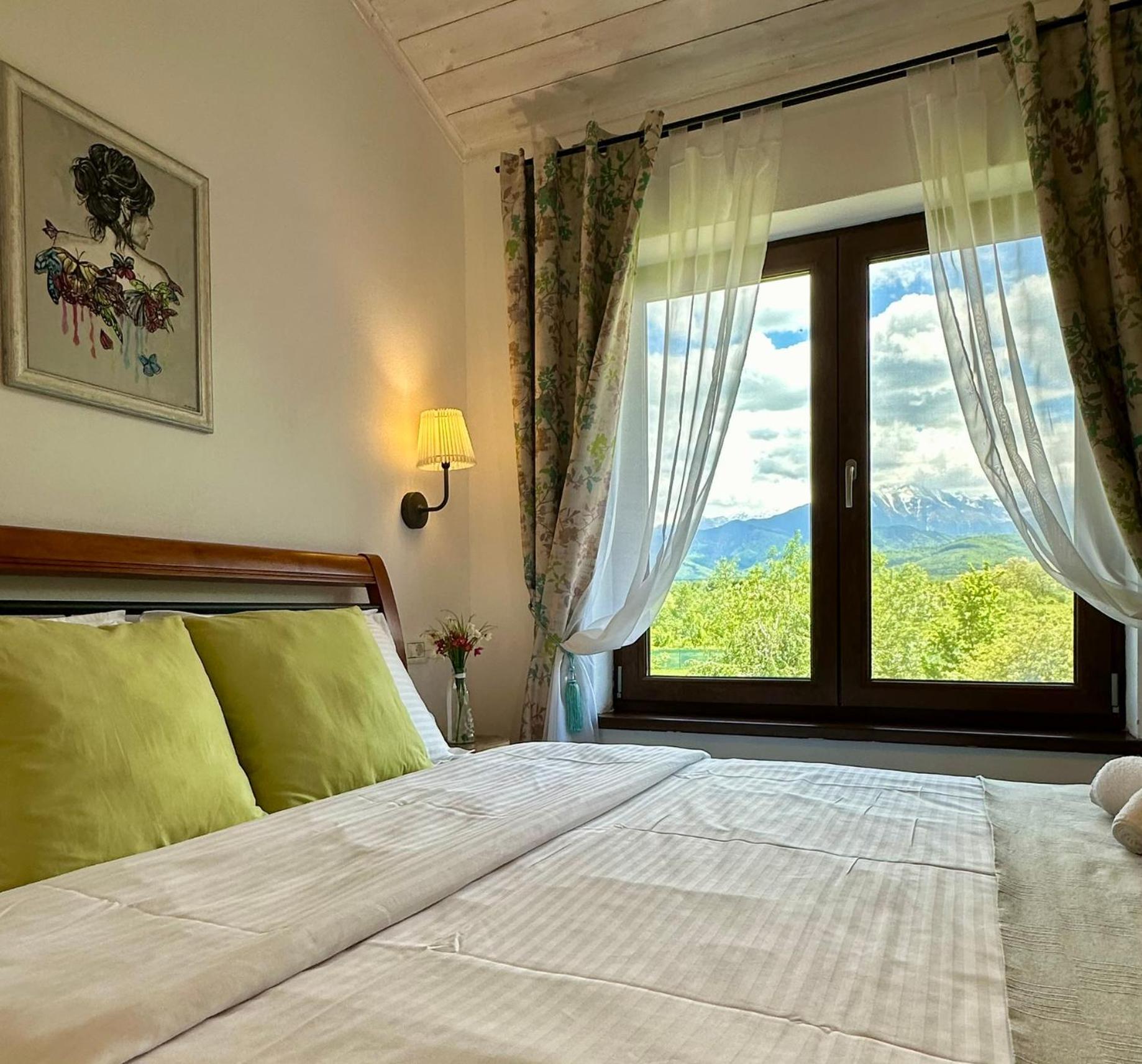 Epic House Valea Avrigului Villa Bagian luar foto